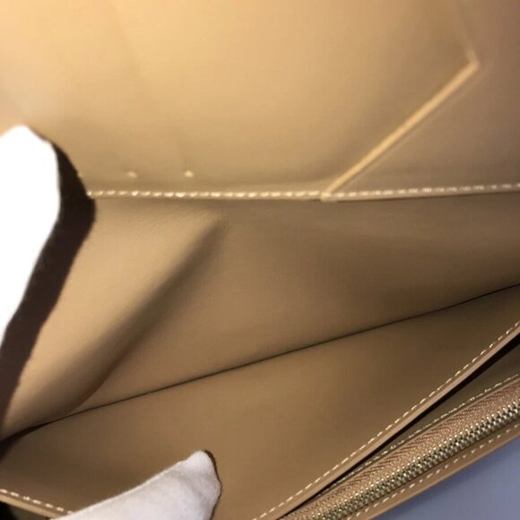 LOUIS VUITTON Taurillon Leather LV Vertical Wallet M81330 Long wallet bifold - Picture 3 of 16